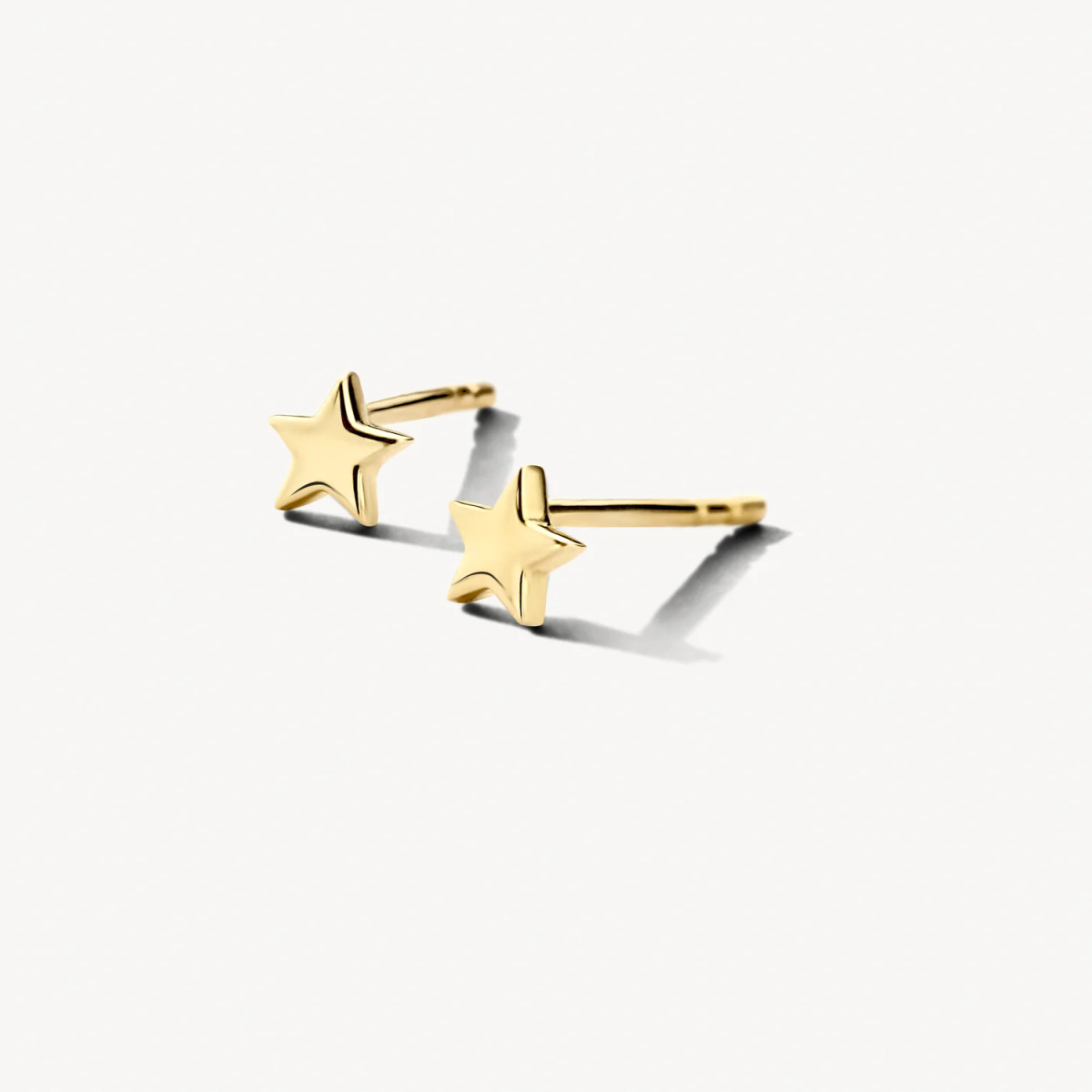 Blush 7247YGO 14-karaat gouden oorstekers met ster - Diameter 3.7 mm