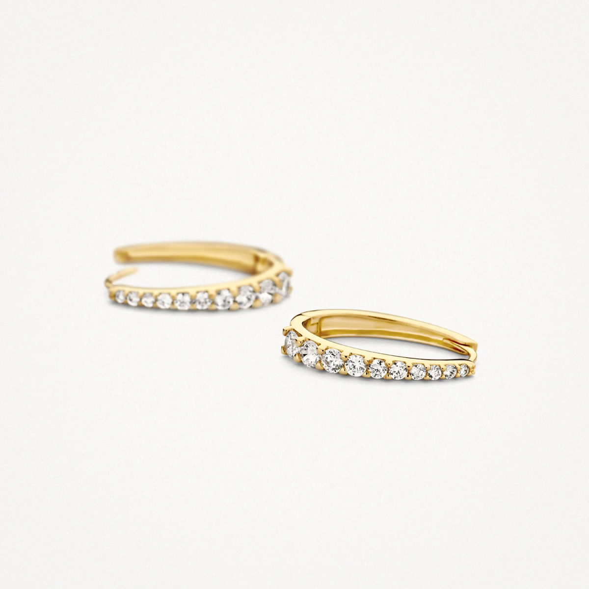 Blush 7375YZI 14-karaat gouden ovale klapoorringen met zirkonia 3 mm breed - Hoogte 20 mm
