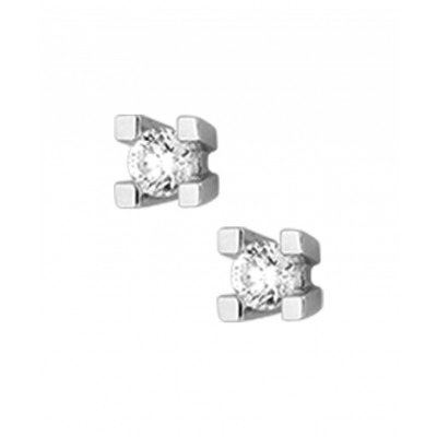 mooie-diamant-oorknoppen-van-witgoud-5-mm-hoog