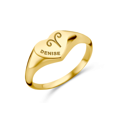 Gouden zegelring in hartvorm met sterrenbeeld en naam
