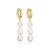 gouden-baquette-oorringen-met-hangers-barokke-parels-43-mm