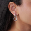 glow-106068400-zilveren-oorhangers-met-cirkels-en-zirkonia-15-mm-breed-hoogte-30-mm