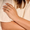 blush-2200yzi-gouden-armband-met-ronde-zirkonia-hangers-0-8-mm-breed-lengte-18-cm