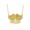 names4ever-gouden-hanger-met-twee-hartjes-vingerafdrukken-en-tekst-hoogte-29-mm