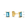 jackie-gold-jke21158-rechthoekige-14-karaat-gouden-oorstekers-met-blauwe-topaas-5-mm-x-3-mm