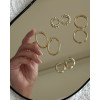 14-karaat-gouden-klapcreolen-met-een-moderne-twist-diameter-16-mm