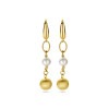 14-karaat-gouden-oorhangers-met-parels-en-matte-gouden-bolletjes-hoogte-47-mm