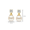 14-karaat-gouden-oorhangers-met-ronde-witte-zoetwaterparel-van-62-mm-en-zirkonia
