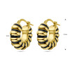 gedraaide-gold-plated-oorringen-met-zwarte-emaille-8-mm-breed-diameter-19-mm
