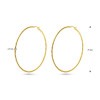 gedraaide-gold-plated-oorringen-van-2-5-mm-breed-diameter-75-mm