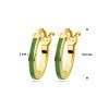 gold-plated-klapoorringen-met-een-streep-groene-emaille-diameter-15-5-mm