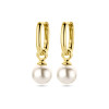 gold-plated-oorringen-met-ronde-witte-imitatieparels-8-mm-hoogte-24-mm