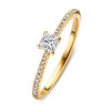gouden-solitaire-ring-met-prinses-geslepen-diamant-en-zijstenen-0-38-crt
