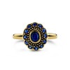gouden-vintage-stijl-ring-met-blauwe-saffier-in-bloemvorm