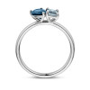 witgouden-ring-toi-et-moi-met-blauwe-topaas-peer-en-baguette-geslepen-7-mm-breed