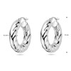 zilveren-gedraaide-croissant-oorringen-6-5-mm-diameter-31-mm