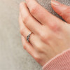 trollbeads-ring-met-drie-bloemen-en-bladeren-van-zilver