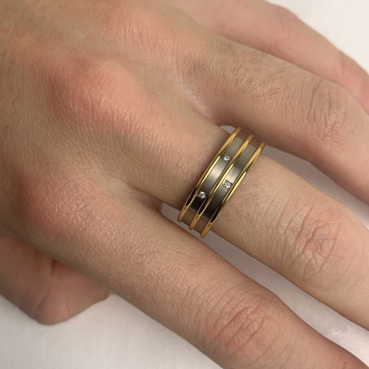 Boccia Titanium 0151-02 vergulde bicolor ring met diamant 0.015 crt 6 mm breed