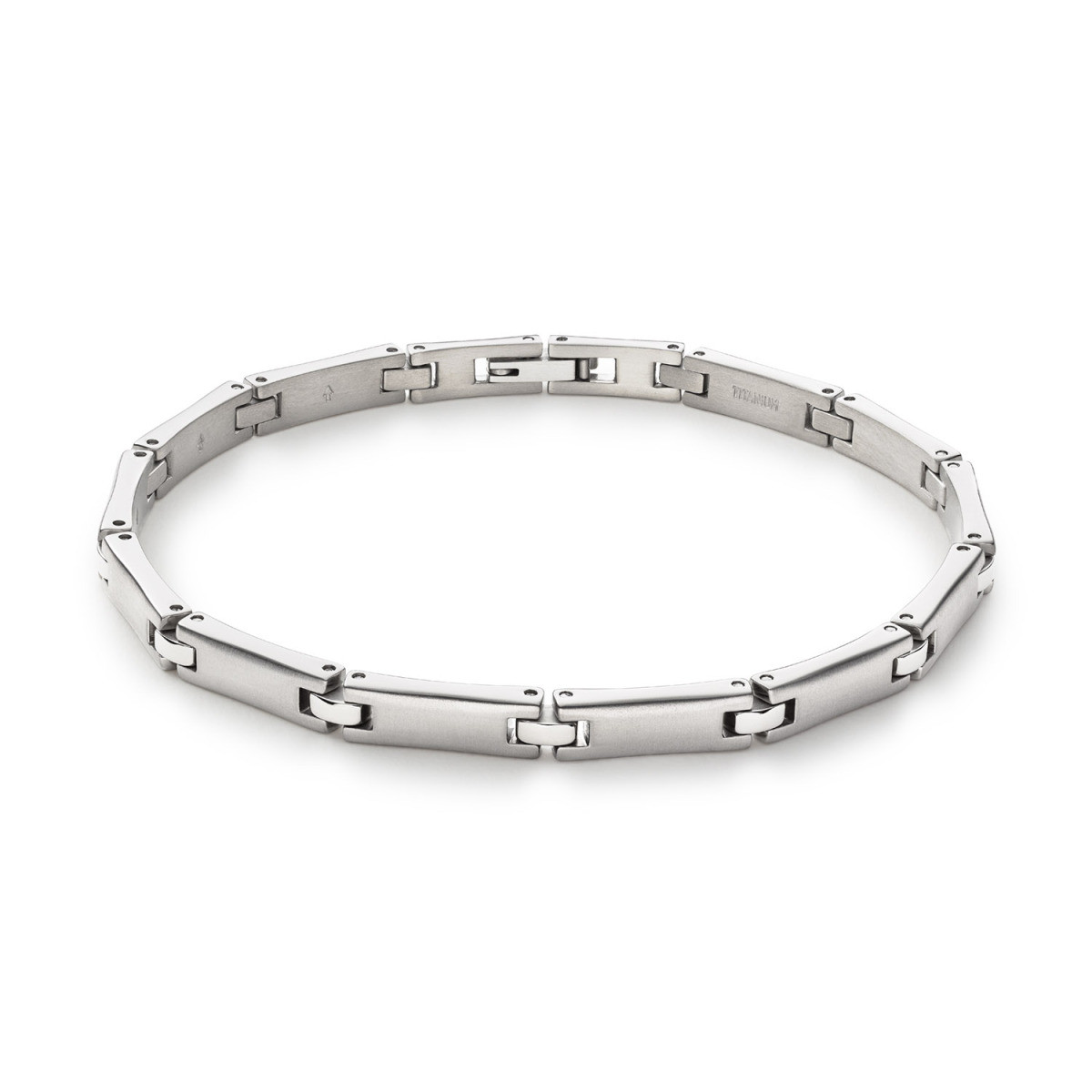 Boccia Titanium 03067-01 Zilverkleurige schakelarmband titanium 5 mm breed - Lengte 21 cm