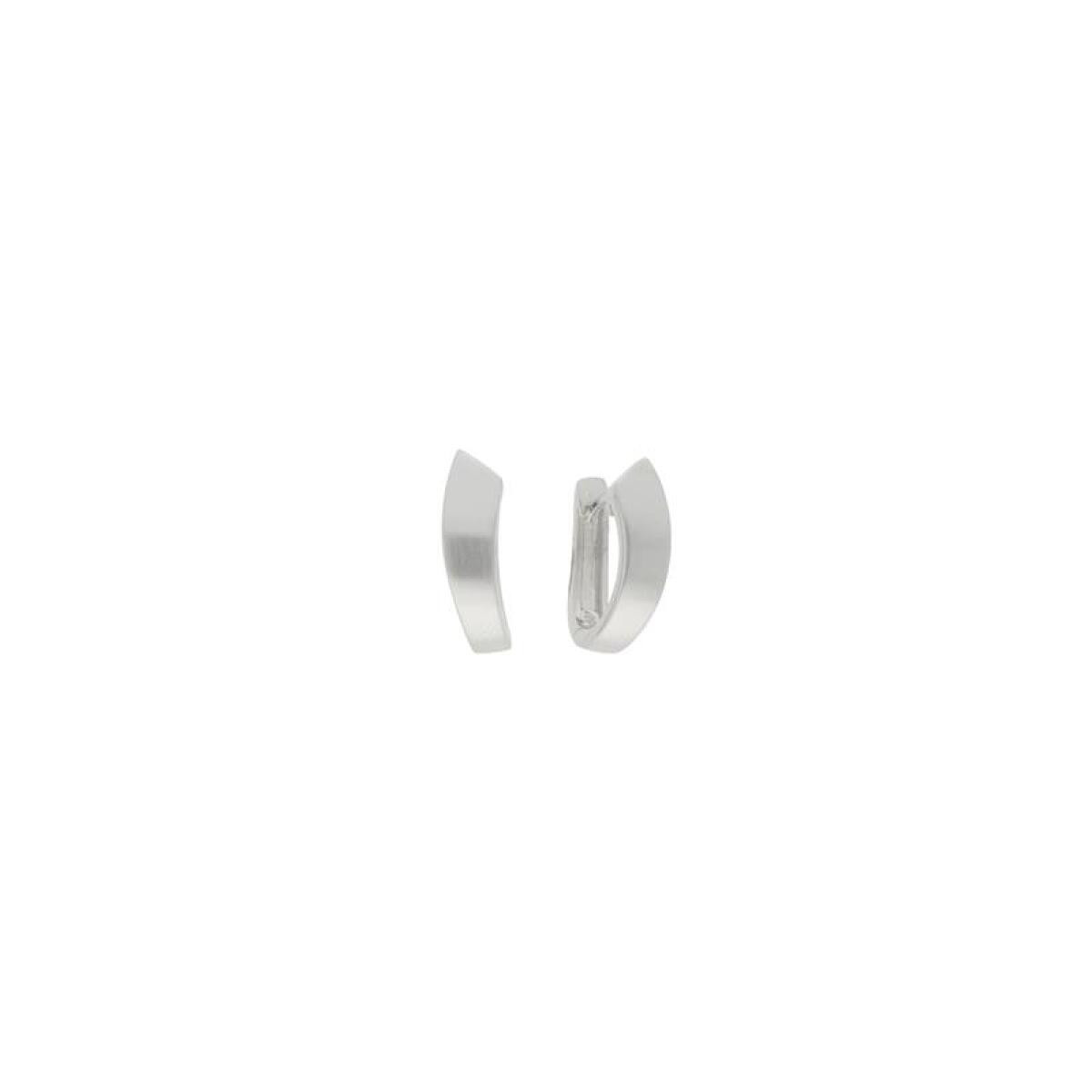 GLOW 107.6288.00 zilveren klapoorringen halfrond glanzend afgewerkt 2 mm breed - Hoogte 5 mm
