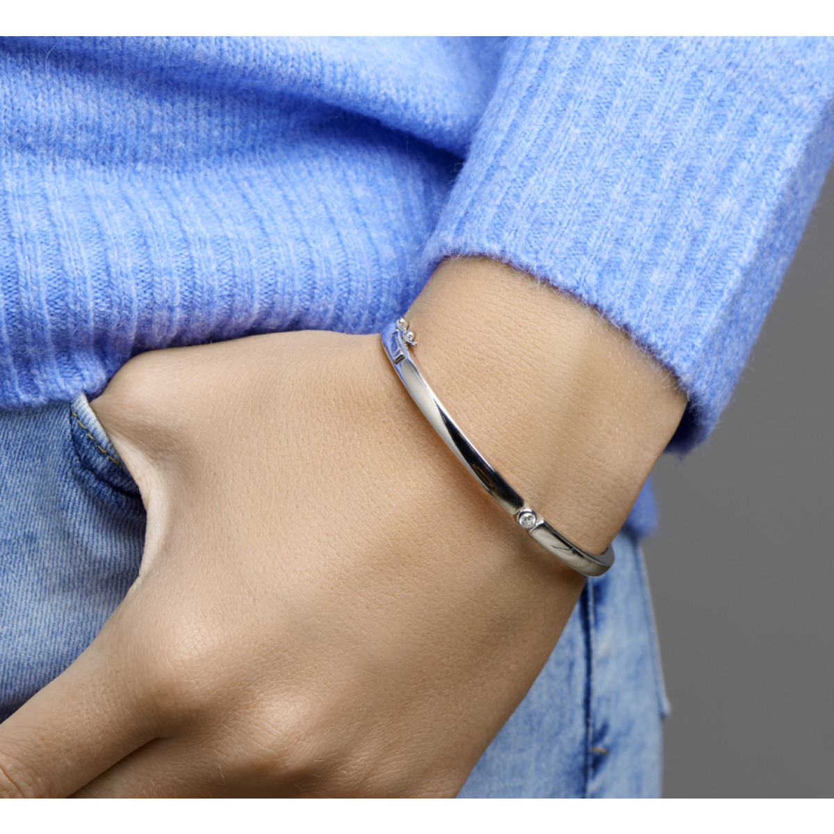 Zilveren dames armband bangle