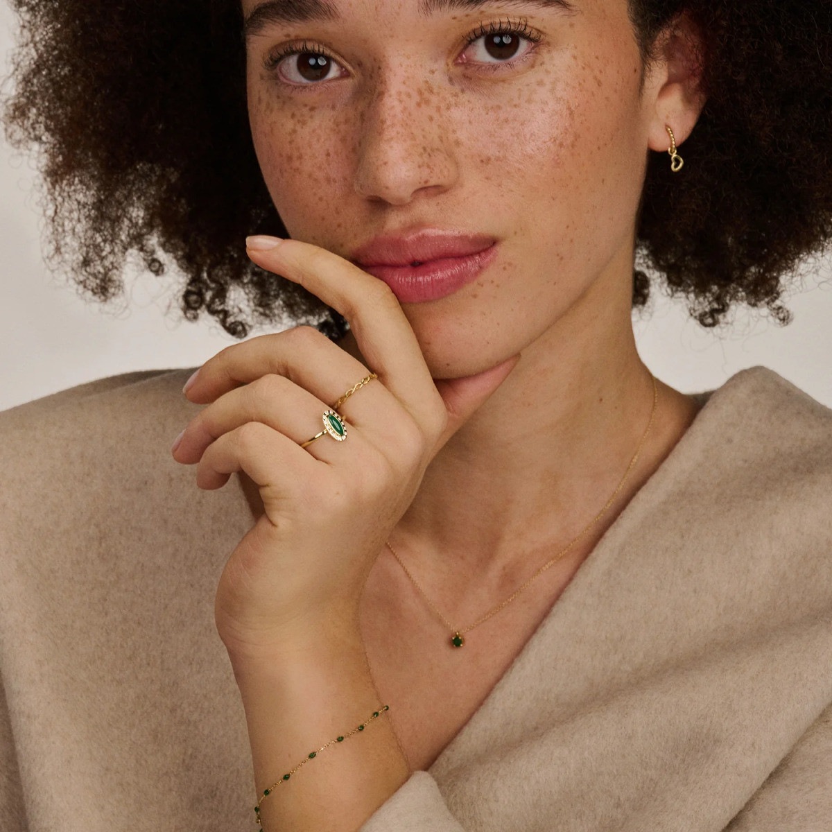 Blush 3200YEM gouden ketting met ronde smaragd hanger 3.7 mm - Lengte 42 cm