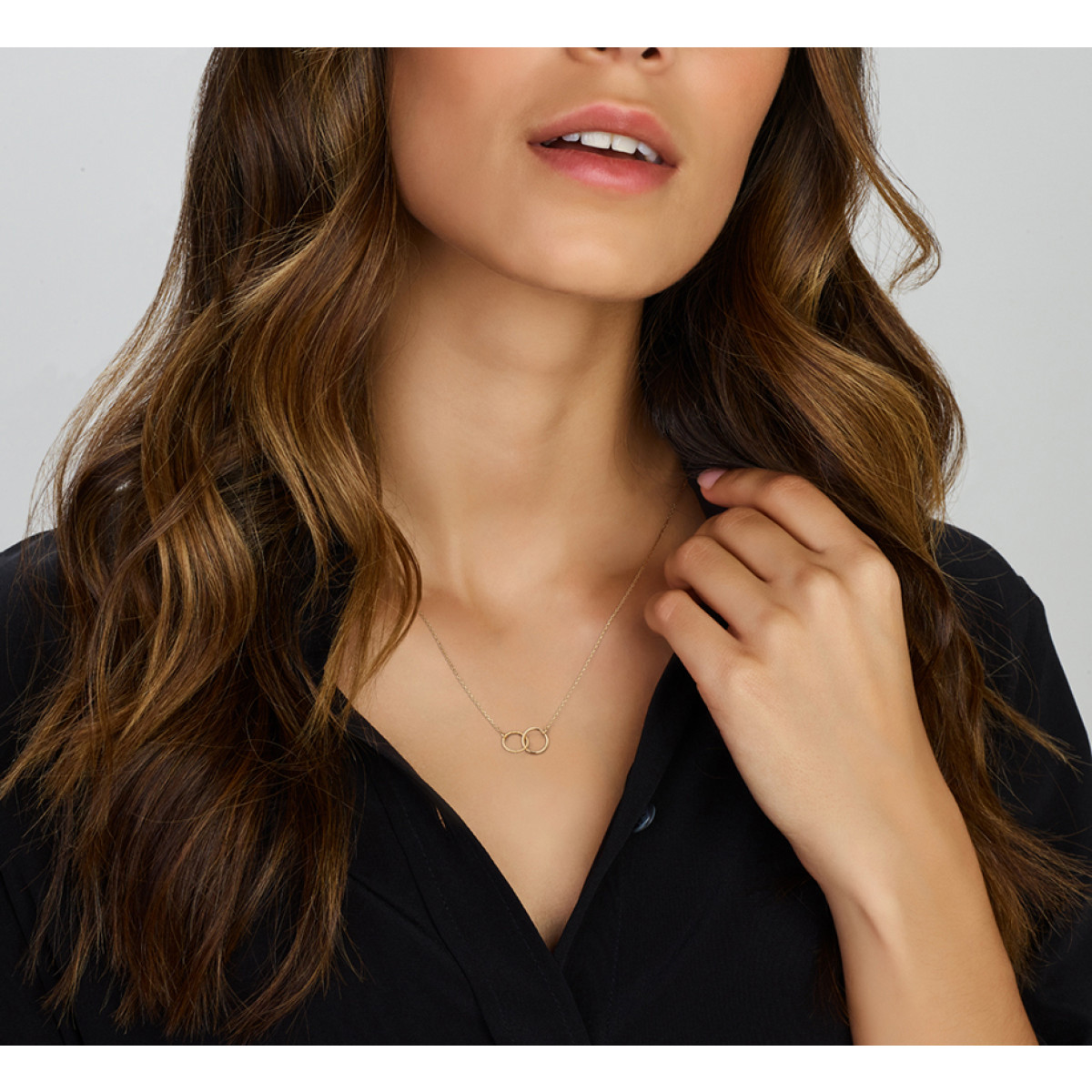 Gouden ketting met twee rondjes