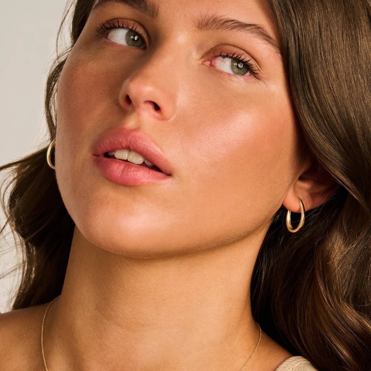 Blush 7303YGO 14-karaat gouden ovale klapoorringen 3.1 mm breed - Hoogte 19.5 mm