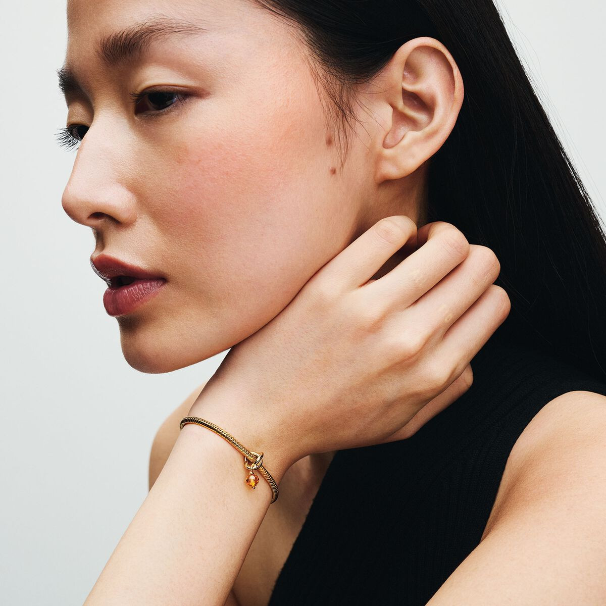Pandora Moments 763462C11 hangende geboortesteen bedel met infinity en oranje synthetische kristal -november