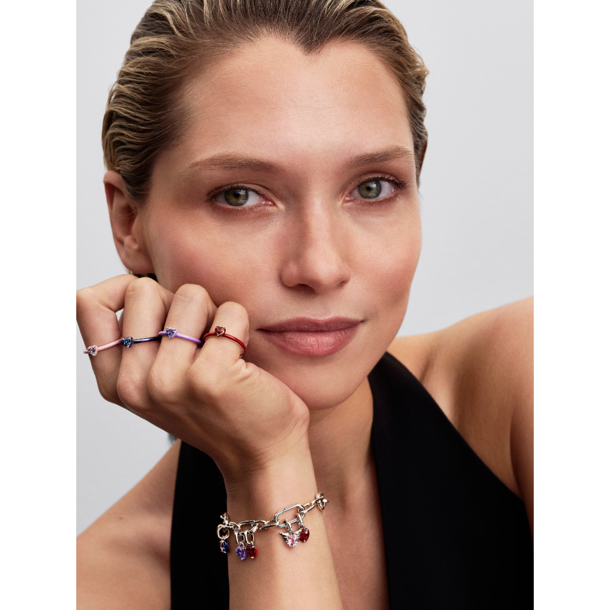 Pandora ME 793626C02 zilveren mini hangende bedel met roze hartje en vleugels