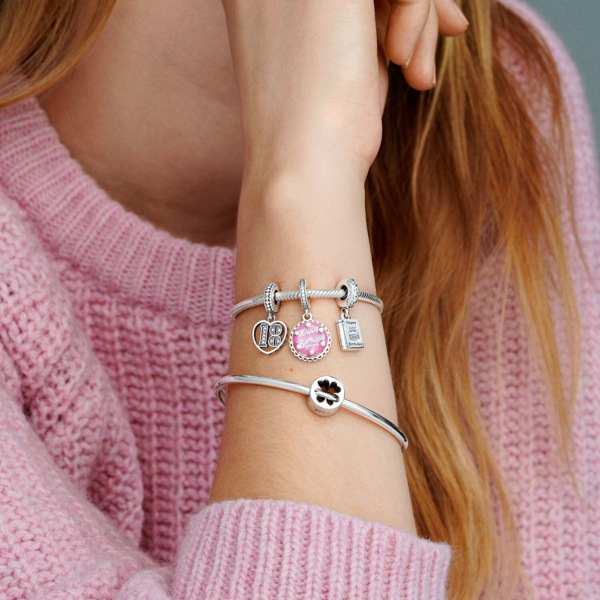 Pandora Moments 797868 zilveren bedel met klavertje vier