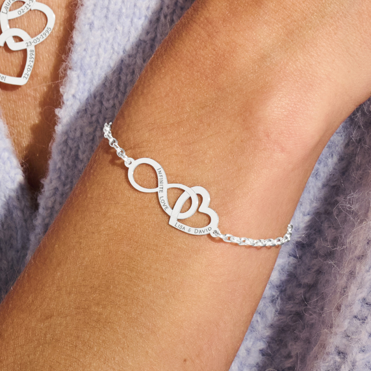 Names4ever zilveren armband met open hartje en infinity met eigen tekst 