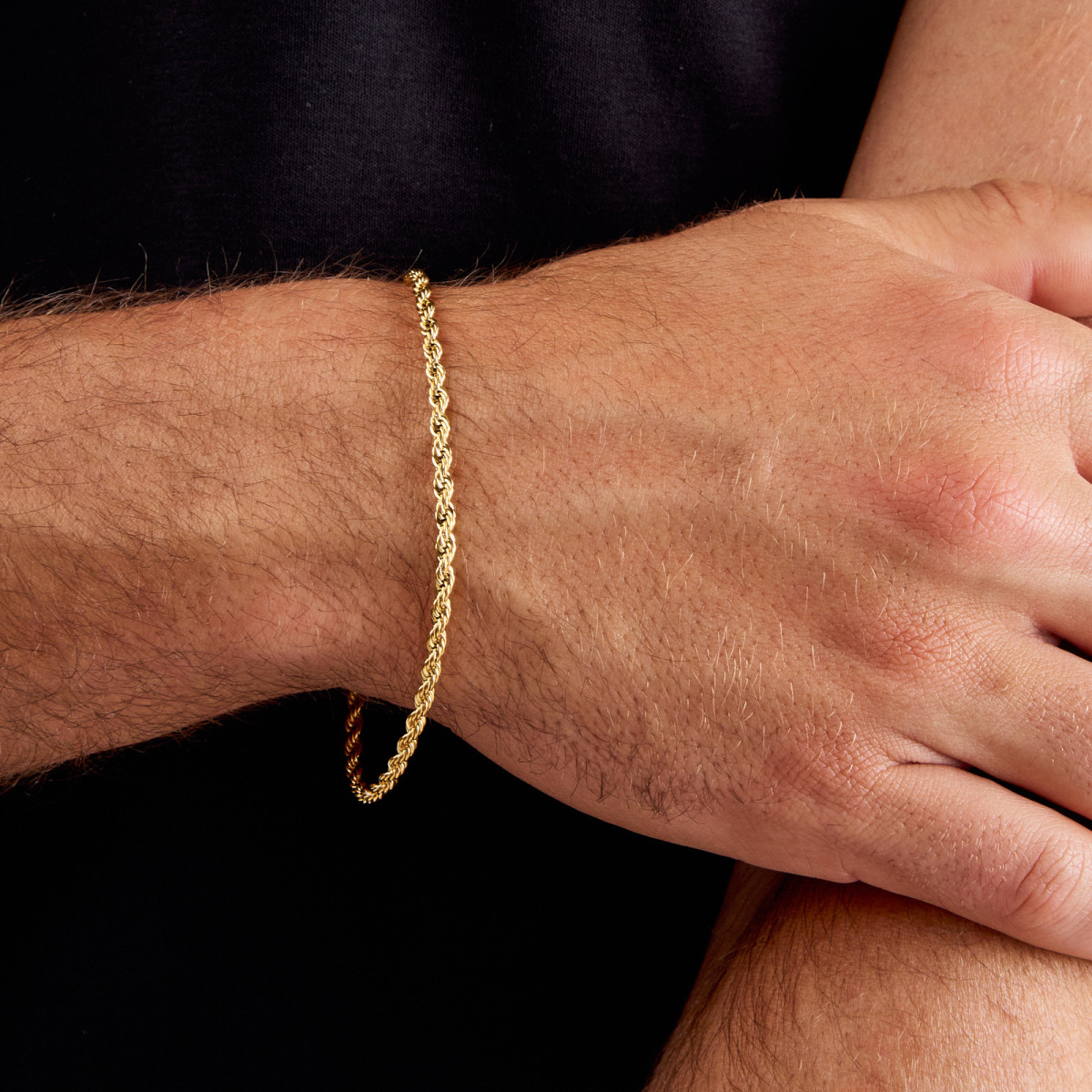 Aze Jewels Ferro AZ-BM009-C goudkleurige armband met koord schakels 3 mm breed