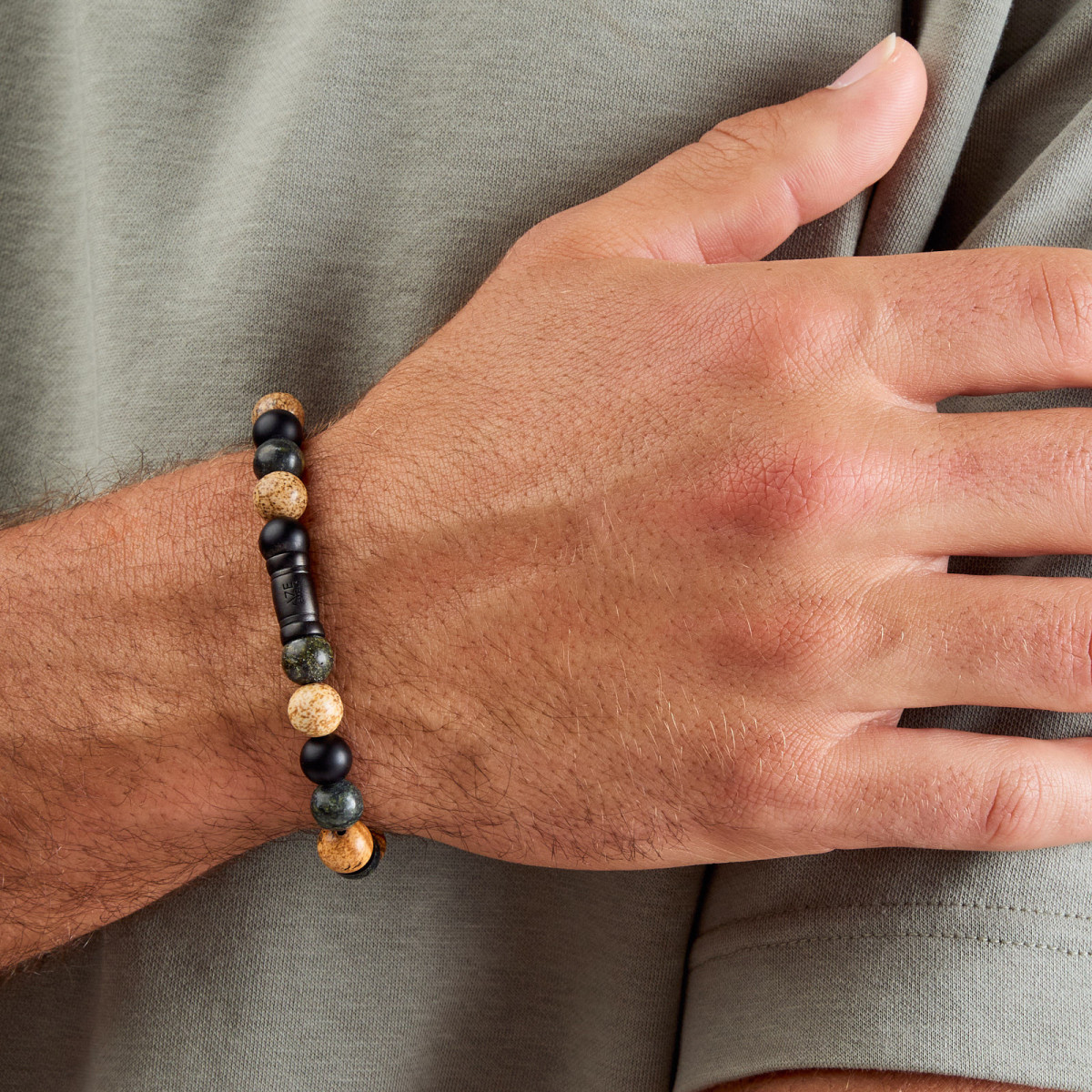 Aze Jewels Rocks AZ-BS034-A zilveren armband met zwarte en bruine stenen 8 mm breed