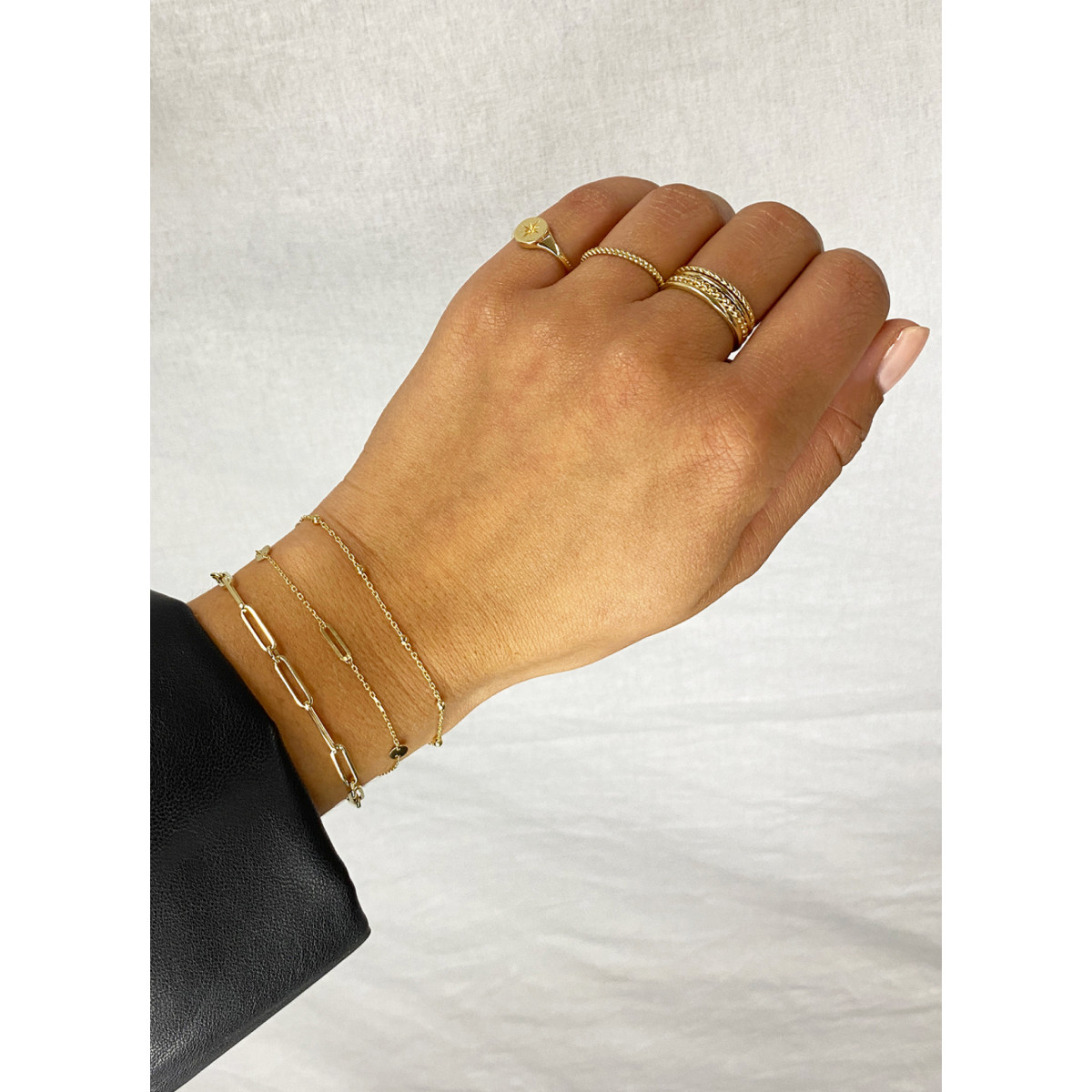 Jackie Gold Beaux Arts JKB23.254 Armband van 14-karaat geelgoud met speelse accenten - Lengte 16-17-18 cm