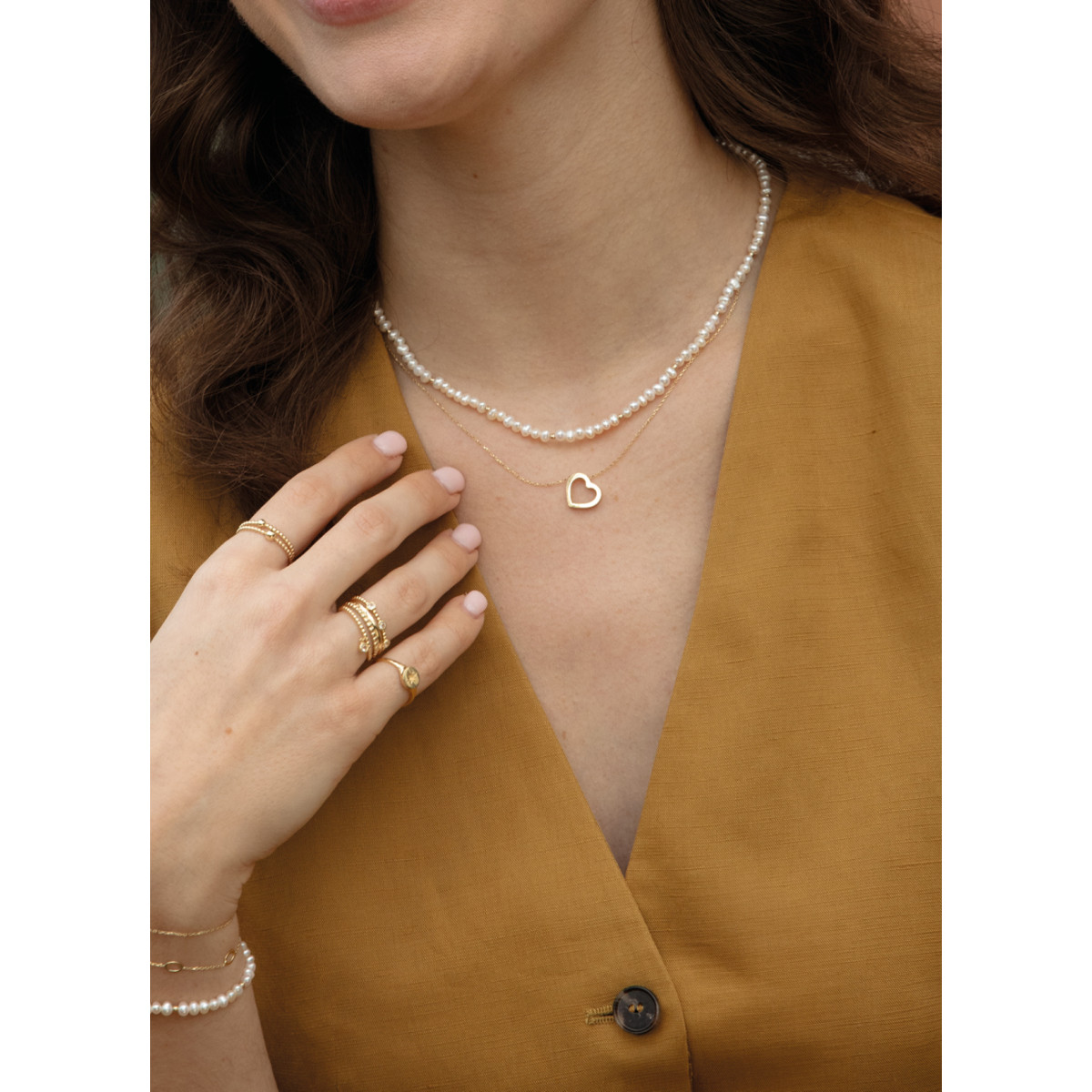 Jackie Gold JKN24.408 14-karaat gouden parel ketting 4 mm breed - Lengte 42 cm