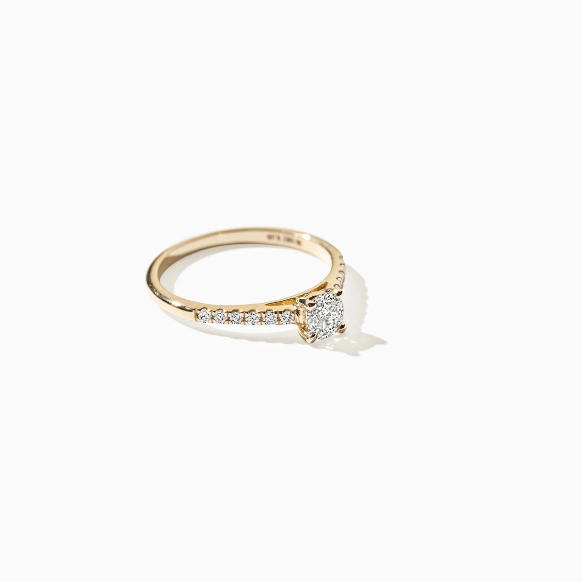 Blush Lab Diamonds LG1006Y gouden ring met 0.58 crt lab grown diamant 4.9 mm breed
