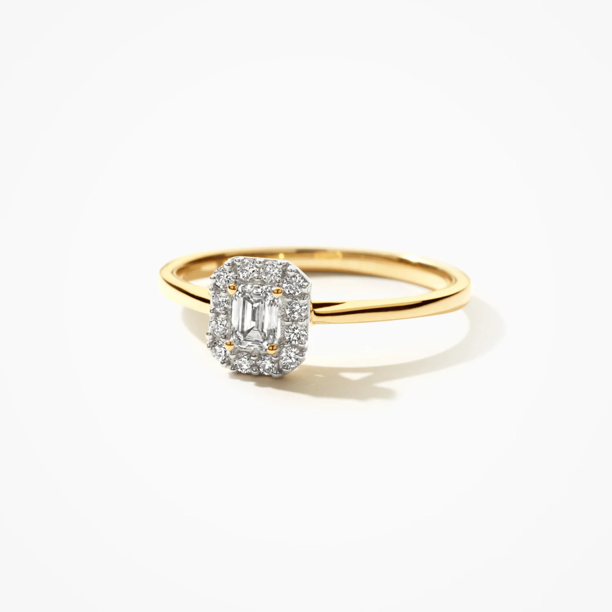 Blush Lab Diamonds LG1022Y gouden vierkante halo ring met lab grown diamant 0.17 crt 1 mm breed