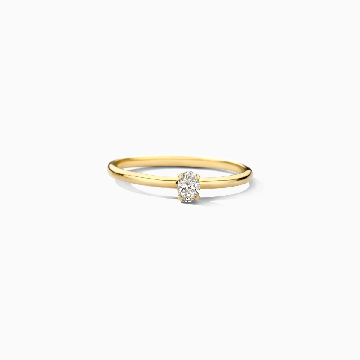 Blush Lab Diamonds LG1028Y gouden ovale solitair ring met 0.15 crt lab grown diamant 1.6 mm breed