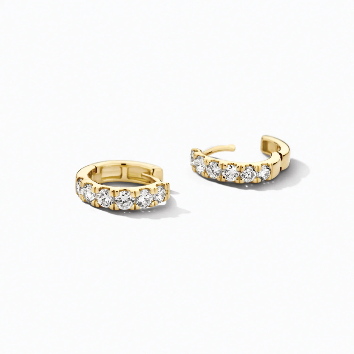 Blush Lab Diamonds LG7031Y gouden oorringen met ronde lab grown diamanten 0.58 crt - Hoogte 12 mm