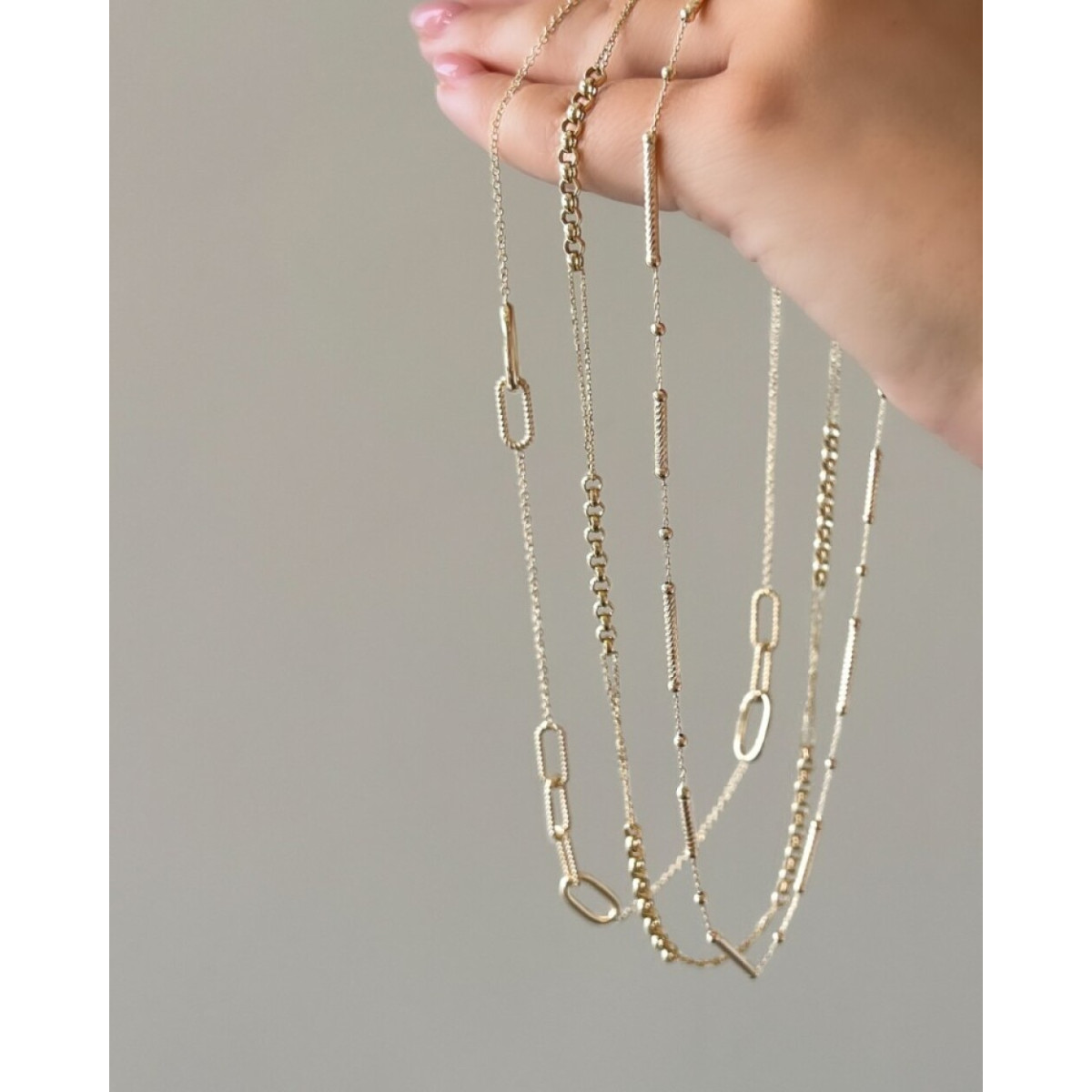 14-karaat gouden ketting met speelse paperclip schakels glanzend en bewerkt - Lengte 43 cm