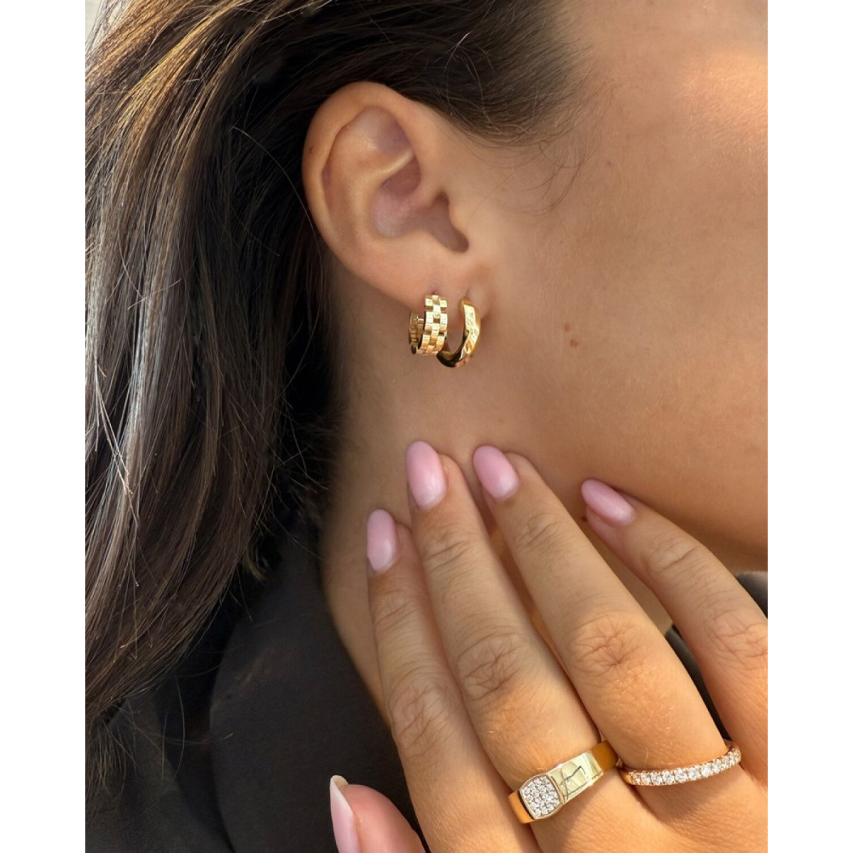 14-karaat vierkante gouden diamanten ring met transparante diamanten 0.12 crt 6.5 mm breed