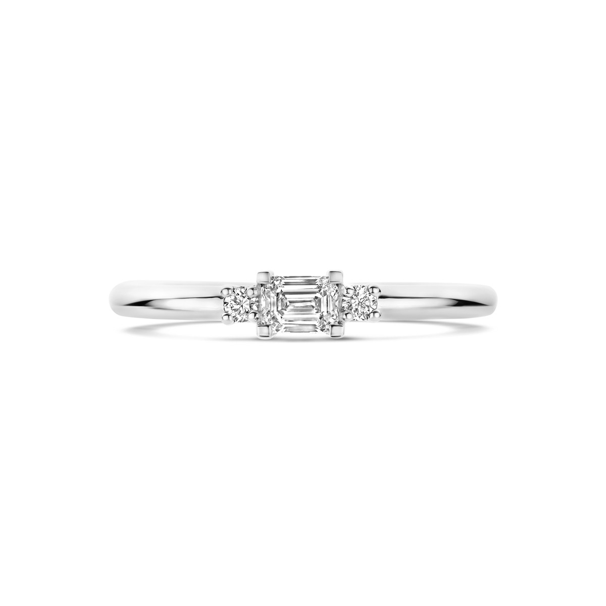 14-karaat witgouden ring met 3 diamanten 0.29 crt 3.5 mm breed