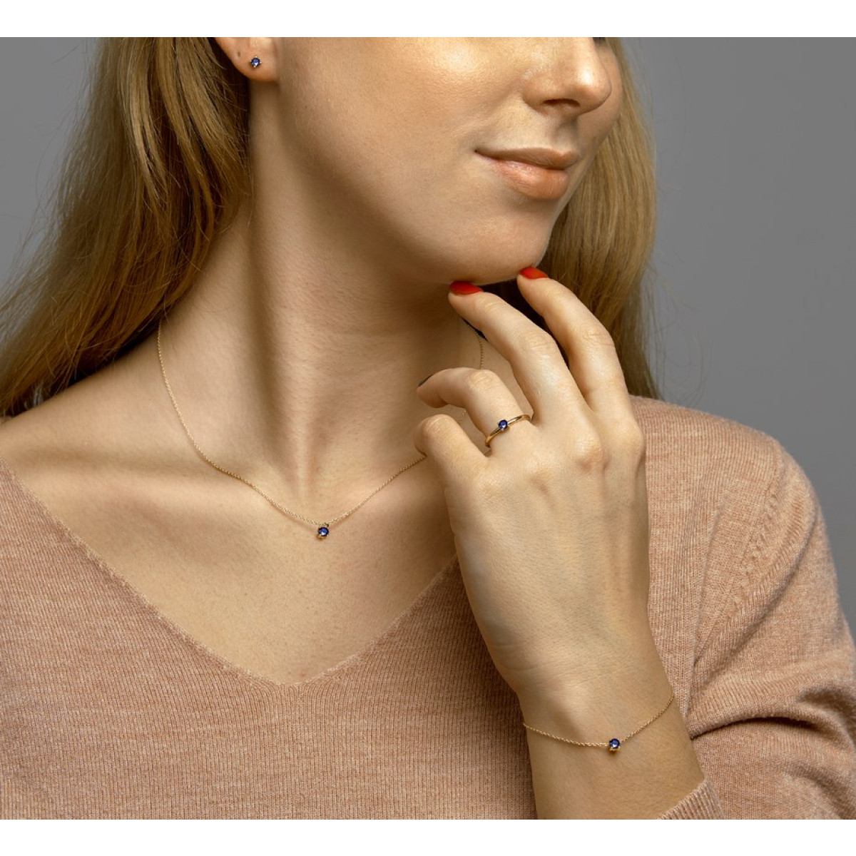 14k gouden ring met edelsteen saffier