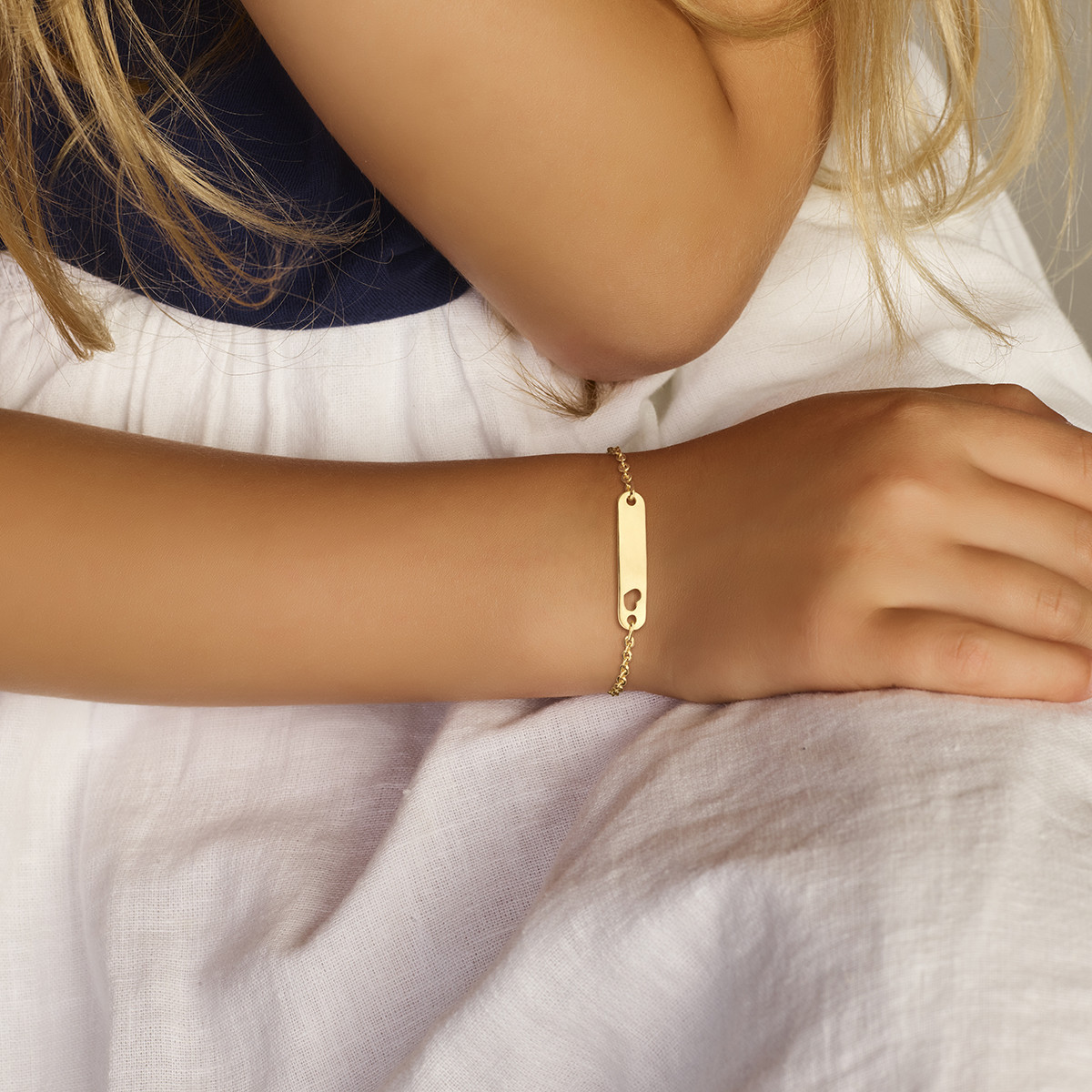 9-karaat kinder graveerarmband met hartje