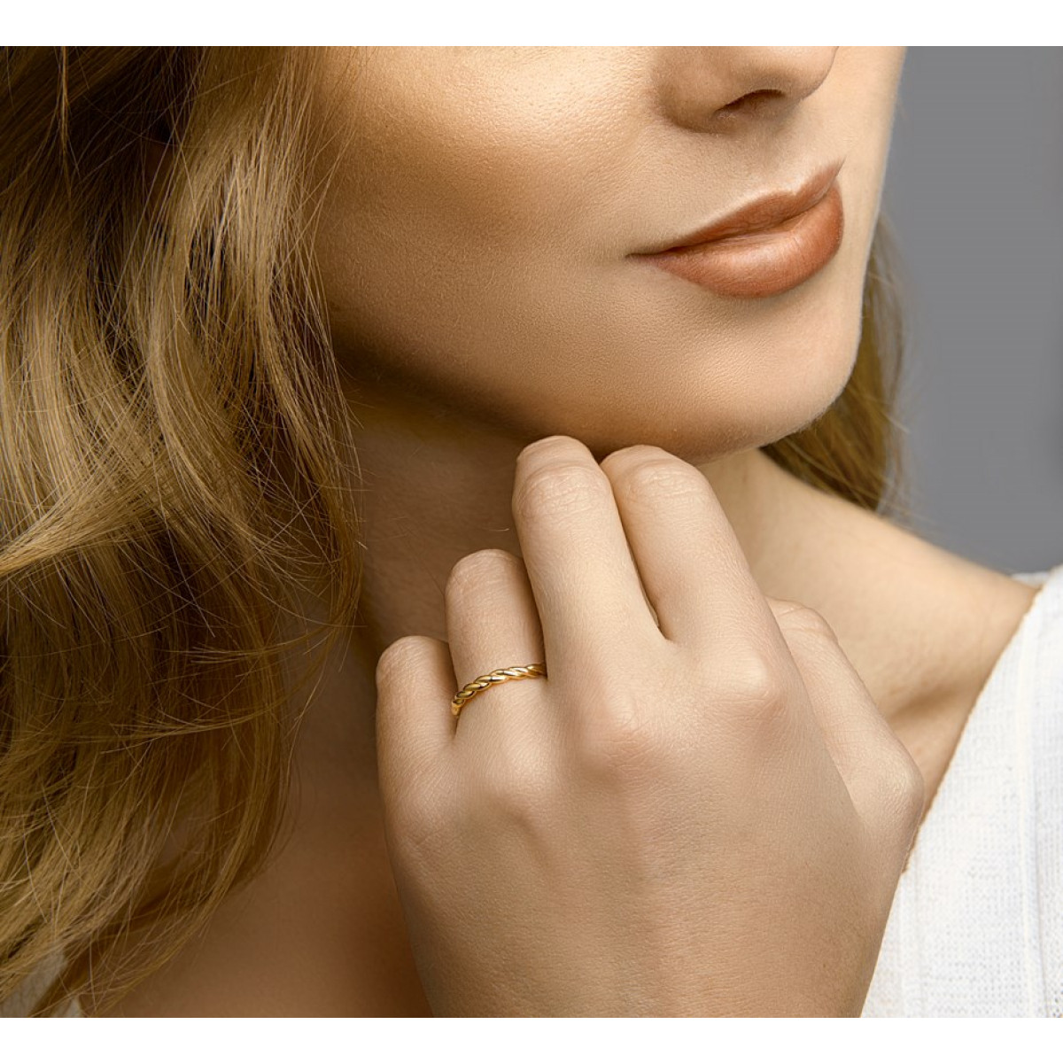 Aanschuifring goud gedraaid 2.5 mm
