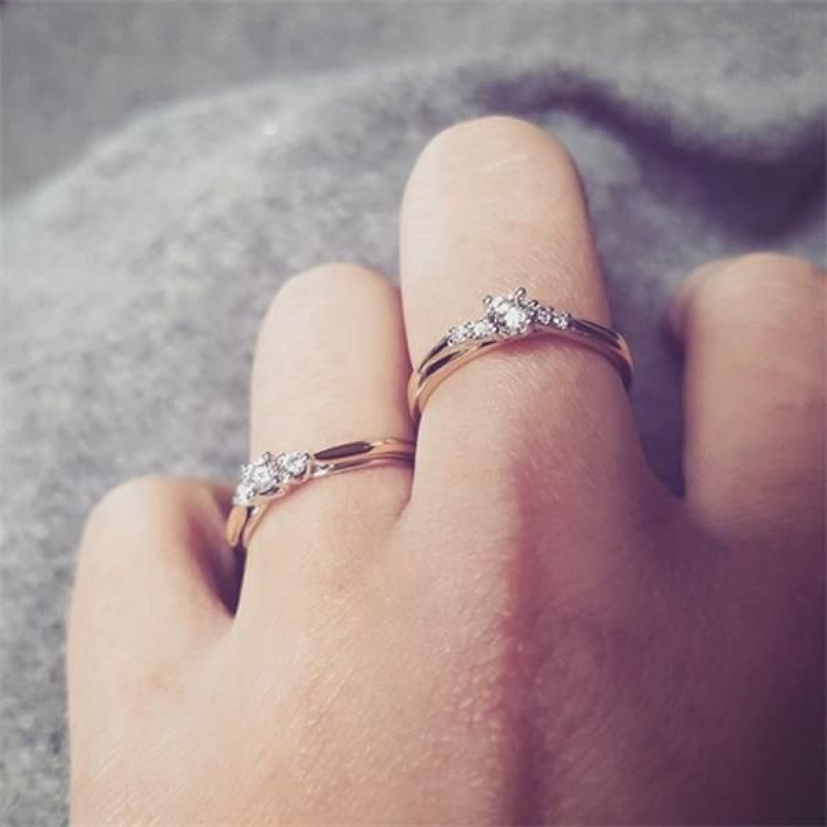Bicolor ring met schitterende diamanten 0.19 crt.