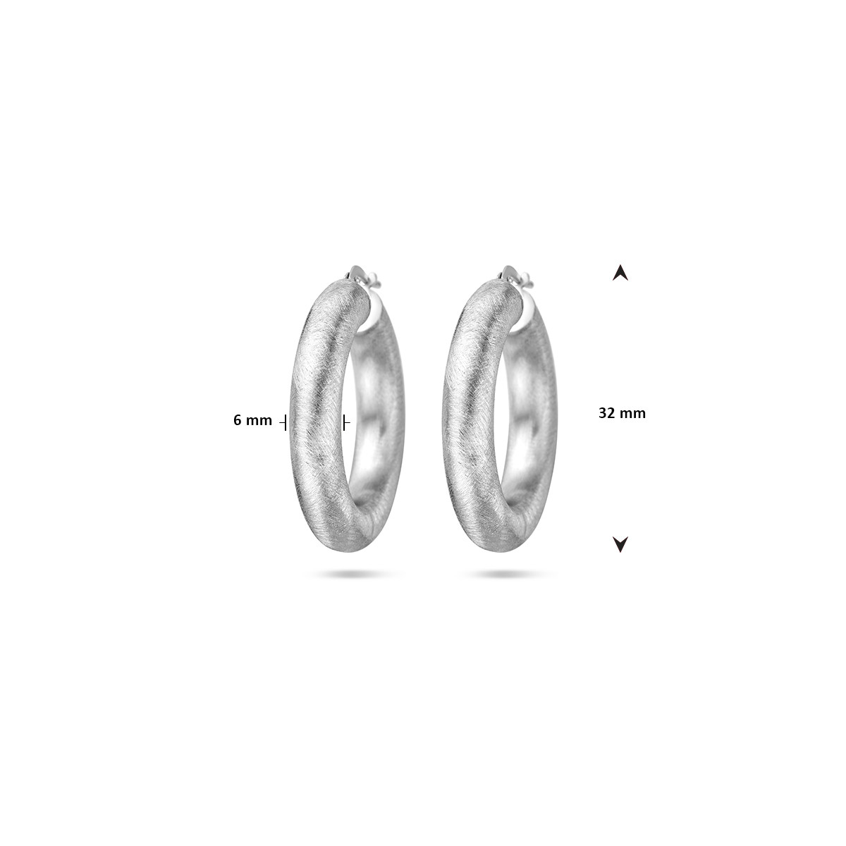 Gescratchte zilveren oorringen 6 mm ronde buis - Diameter 32 mm