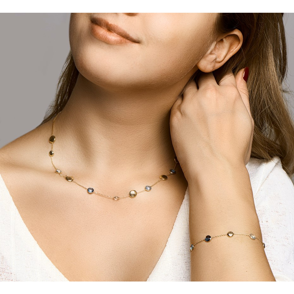 Gouden dames ketting met topaas