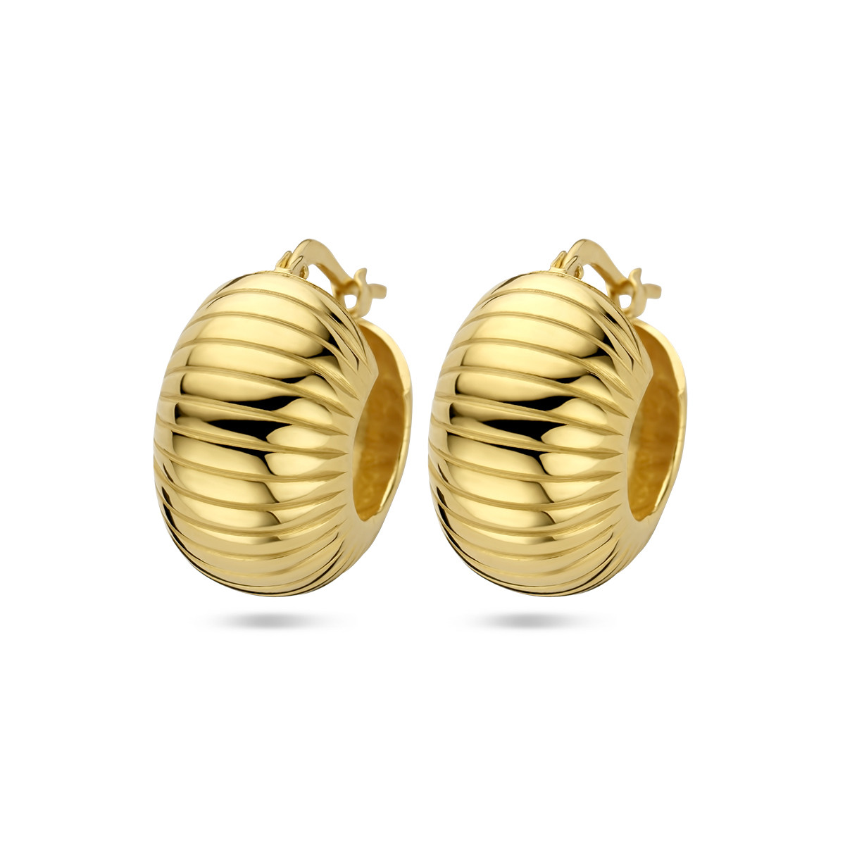 Kleine en brede gold plated oorringen croissant gedraaid 10.5 mm - Diameter 18 mm